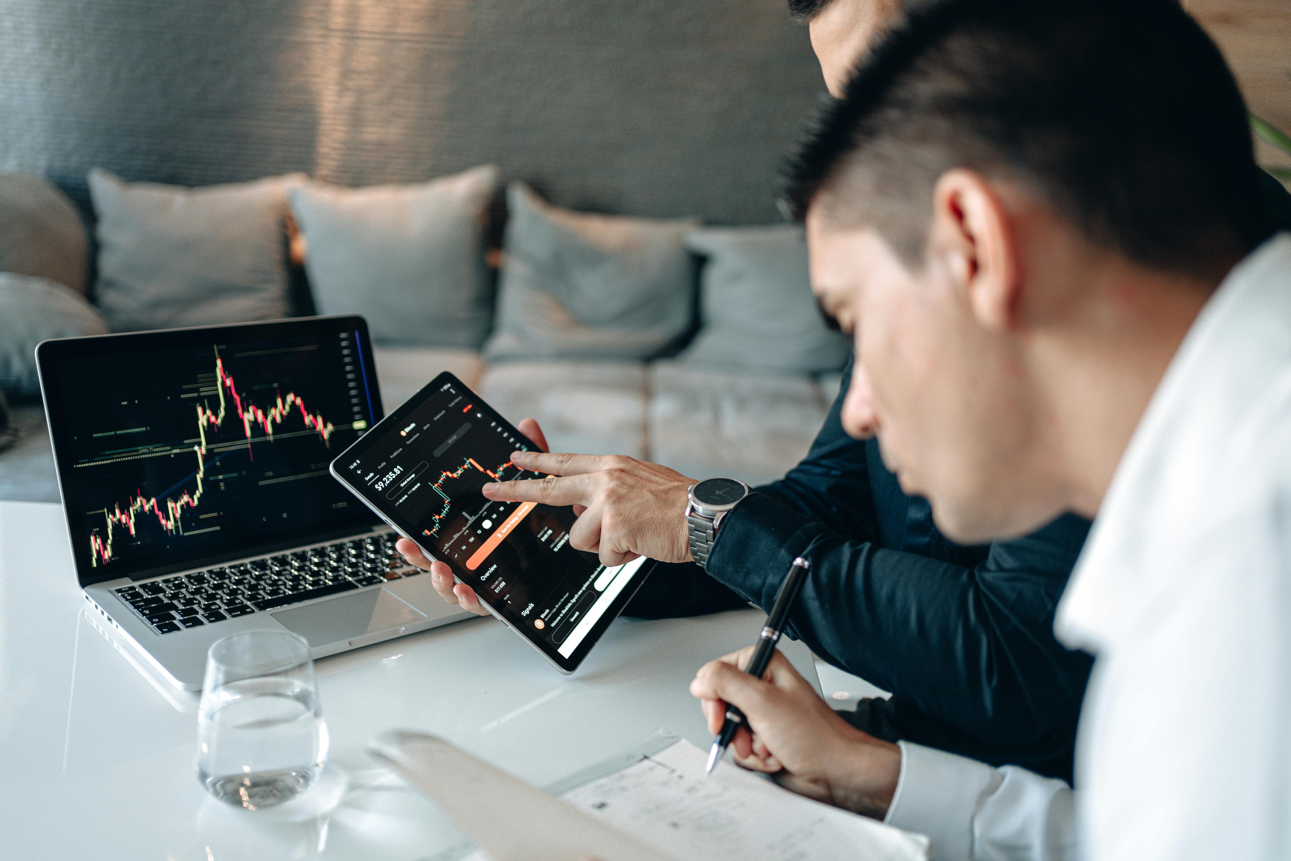 Business analytics dashboard